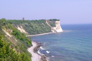 Peilturm in der Ferne